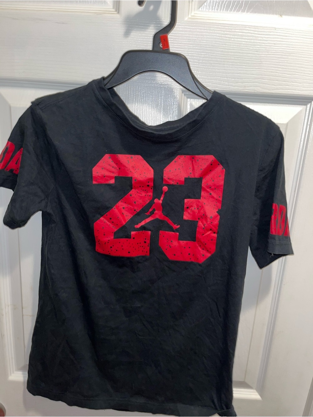 Jordan Black Kids Tee with Red 23 Graphic Boys Size XL (13-15) 163-175 cm